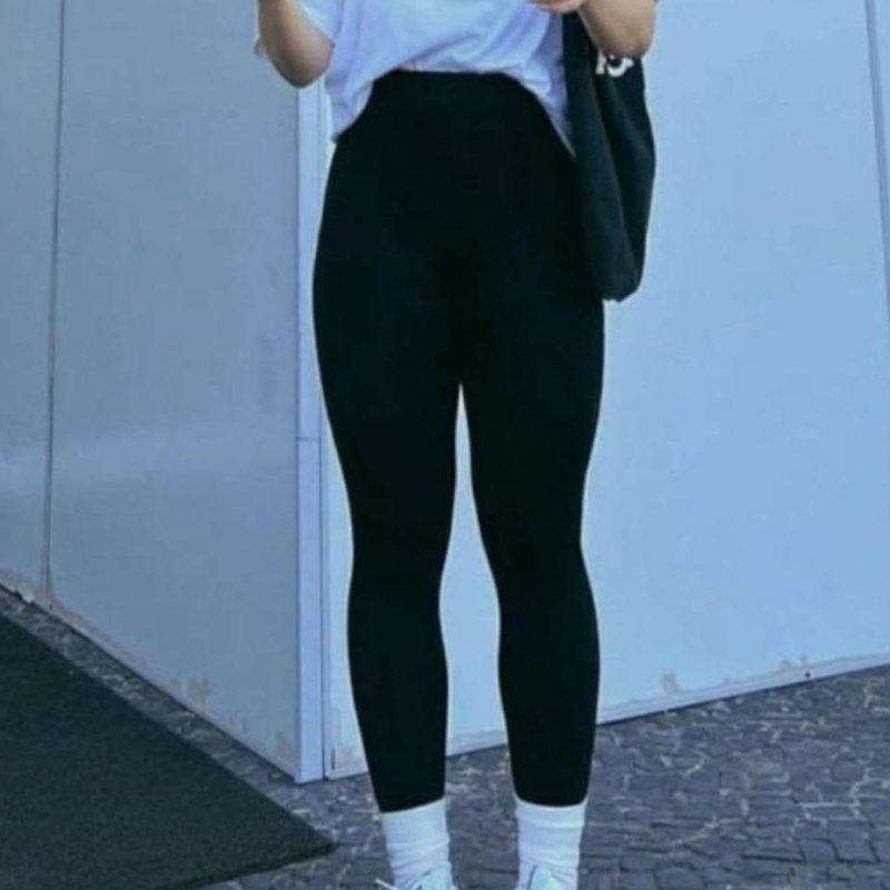 MALLA NEGRA