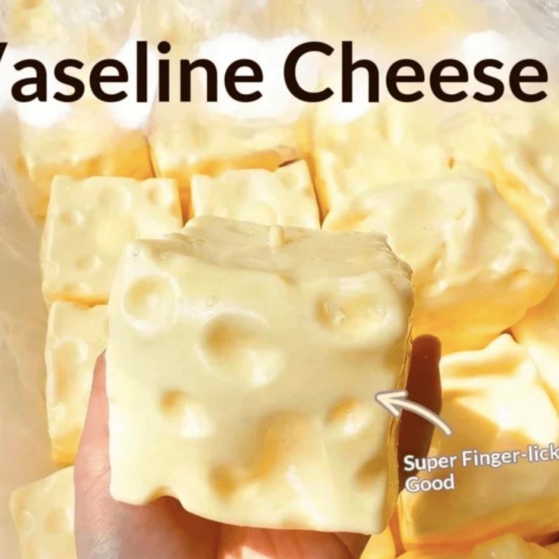 SQUISHY QUESO